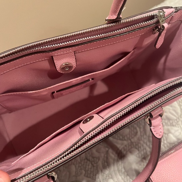Baby pink coach purse with wallet - Picture 3 of 5